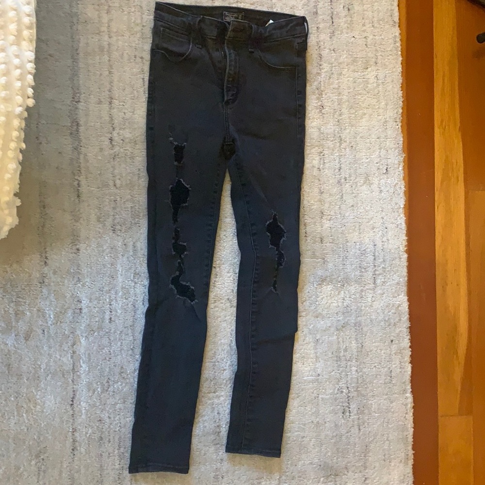 Black ripped jeggings!